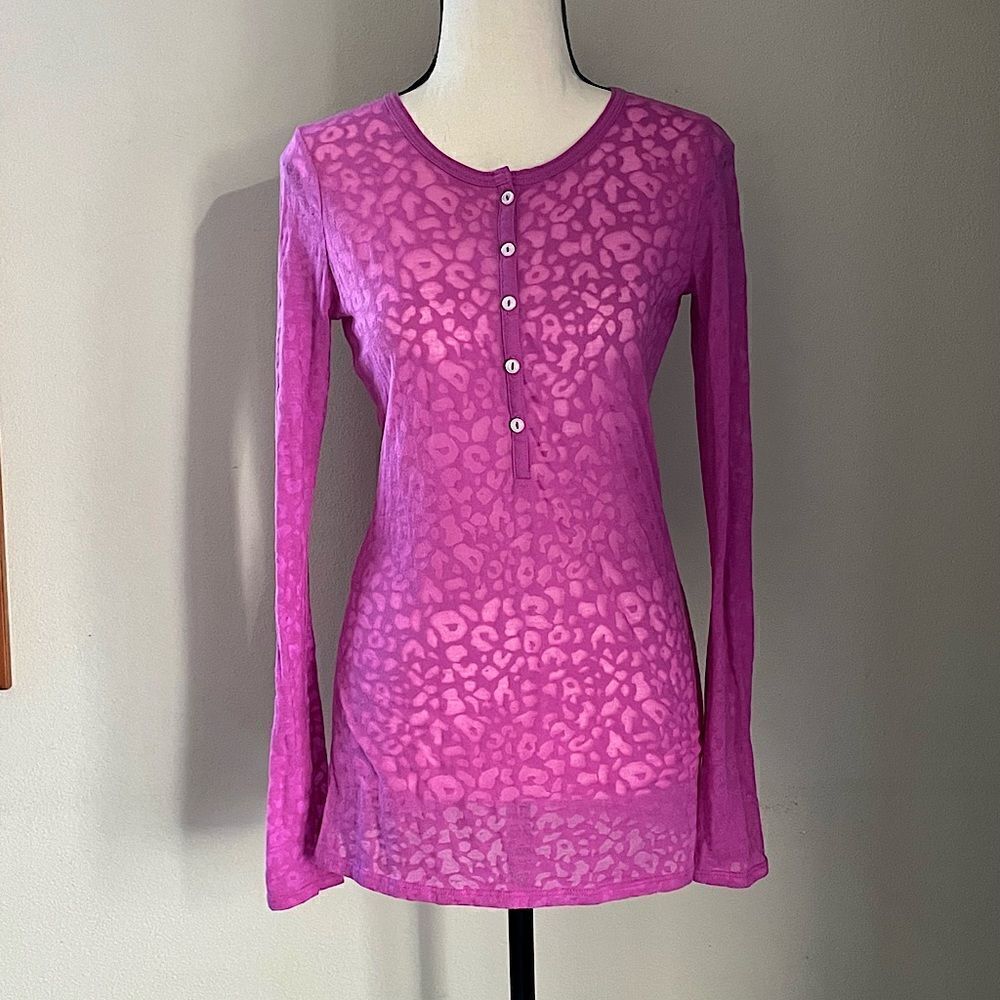 New! Victoria’s Secret, Thin, Magenta, Leopard, Long-Sleeve Top. Size Small.